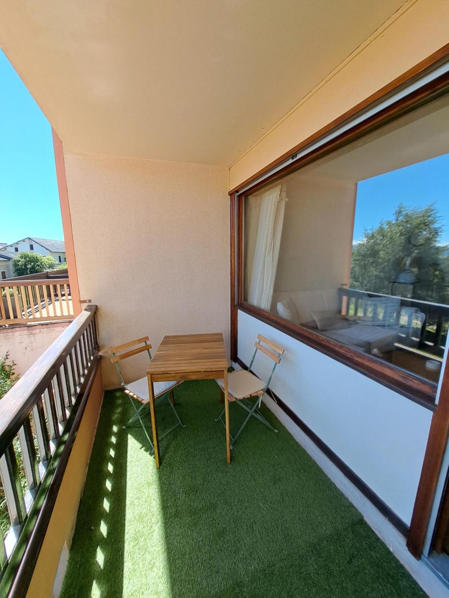 Studio Cabine 4 Couchages, Vue Face Aux Montagnes Font-Romeu-Odeillo-Via Exteriér fotografie
